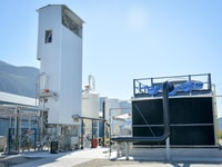 1035538_cespilotplantdirectaircapturesystem.shownarethecalcinerleftandaircontactorright_455263
