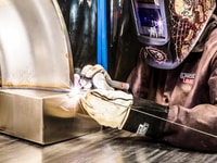 1038358_edited_tigwelding_522719_crop