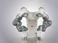 abb yumi robot