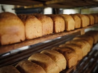 Carbond dioxide, nitrogen bakery bread, food and beverages