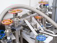 Cryogenic tank valves