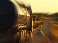 Distribution tanker