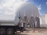 Distribution tanker