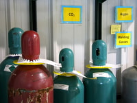 Generic cylinder storage