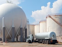 LNG distribution storage and distribution of LNG Sept16