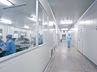 Laboratory clean room
