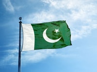 pakistan flag