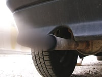 CO2 from car exhaust