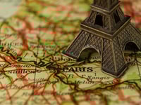 eiffel-tower-1839974_1920