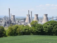 Grangemouth-site-from-Inveravon-Hill-May-2018-3-compressed