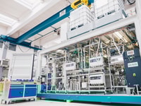 Hydrogen LOHC ReleaseBOX at the company site in Erlangen Germany (c) Hydrogenious LOHC Technologies