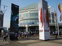 Main_entrance_01_1963_5b20d66fe3a