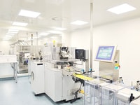 Laboratory clean room