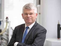 Nick-Owen-recognised-with-IMechE-environment-award