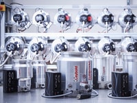 pic 1 LEYBOLD Turbovac