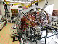 plasma_Big_Red_Ball17_5865