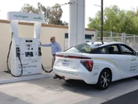 Side Rear White Mirai Fueling at Irvine 0916