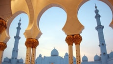 1018958_Dubai-sheikh-zayed-mosque-abu-dhabi-uae-middle-east