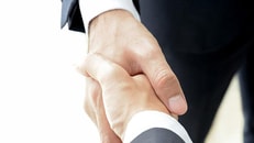 1021778_businessdeal4_790108