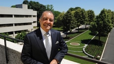 air products chairman president and ceo seifi ghasemi