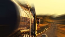Distribution tanker