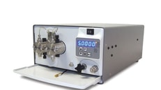 SSI CP Class pumps are widely used for LC column packing, as well as many process applications.