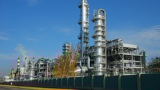 An existing Russian methanol plant based on Topsoe Technology, however much smaller than the planned 5400 MTPD plant.