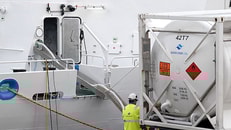 Bomin Linde fuelling MS Helgoland