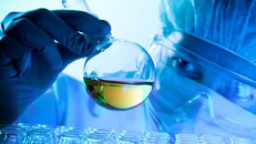 Laboratory techician