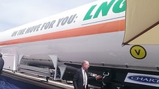 LNG railcar debut