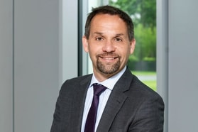 Air Products names new legal chief amid exec changes