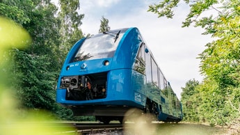 Alstom to supply “world’s largest fleet of fuel cell trains”