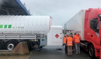 New mobile LNG station open in Calais