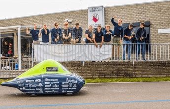 world-record-broken-for-longest-distance-travelled-in-a-hydrogen-vehicle-ams-cylinders-a-key-component