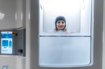 CRYO Science designs cryotherapy chamber for Air Products in the US