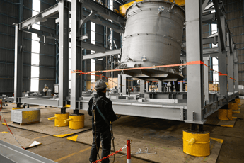 Carbon Clean mounts first part of carbon capture module at Europe’s largest e-methanol plant