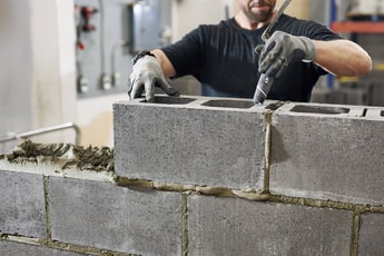 Cementing progress: developments in concrete and carbon