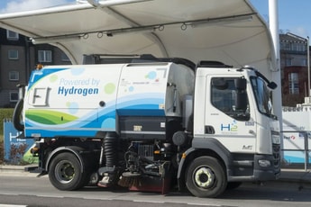 ULEMCo delivers world’s first H2 dual fuel road sweeper