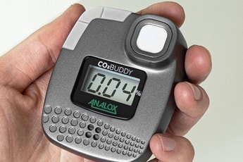 Analox develops new lightweight CO2 alarm