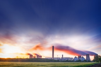 CO2 utilisation: Captured CO2, biomass and carbon-neutral fuels