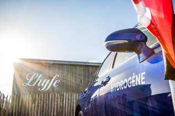 Lhyfe deploys green hydrogen solutions in the UK