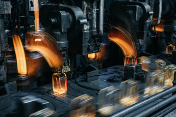 Steklarna Hrastnik invests in oxygen furnace for glass production