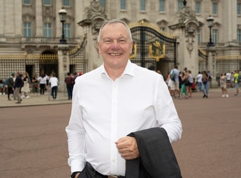 Hummingbird attend Queen’s Award ceremony at Buckingham Palace