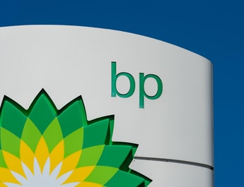 BP scales back energy transition spending as profits dip