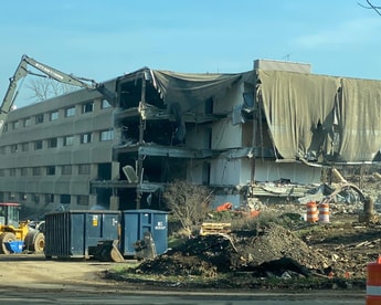 Old Airco, BOC, Linde office gets demolished