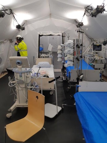 linde-installs-technology-in-swedish-field-hospital