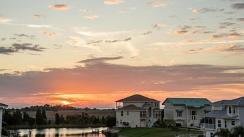1021665_sunset430581_1280_323364