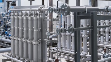 1021952_thepictureshowsmembranesapartoftheheliumpurificationfacilityinmankotacanada_543296