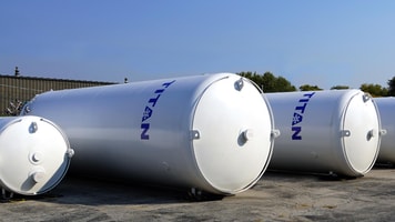 1040079_titanlargebulkco2yard_780104_crop