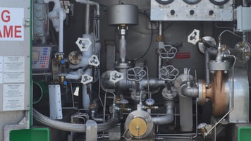 1040167_loxpiping_63109_crop